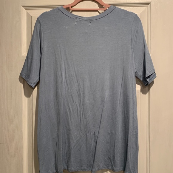 Top - Picture 2 of 2